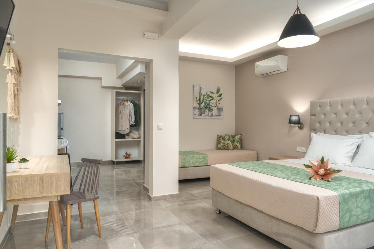 Iris & Rhea Junior Suites Циливи Екстериор снимка
