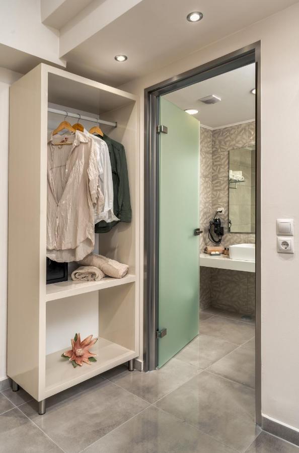 Iris & Rhea Junior Suites Циливи Екстериор снимка